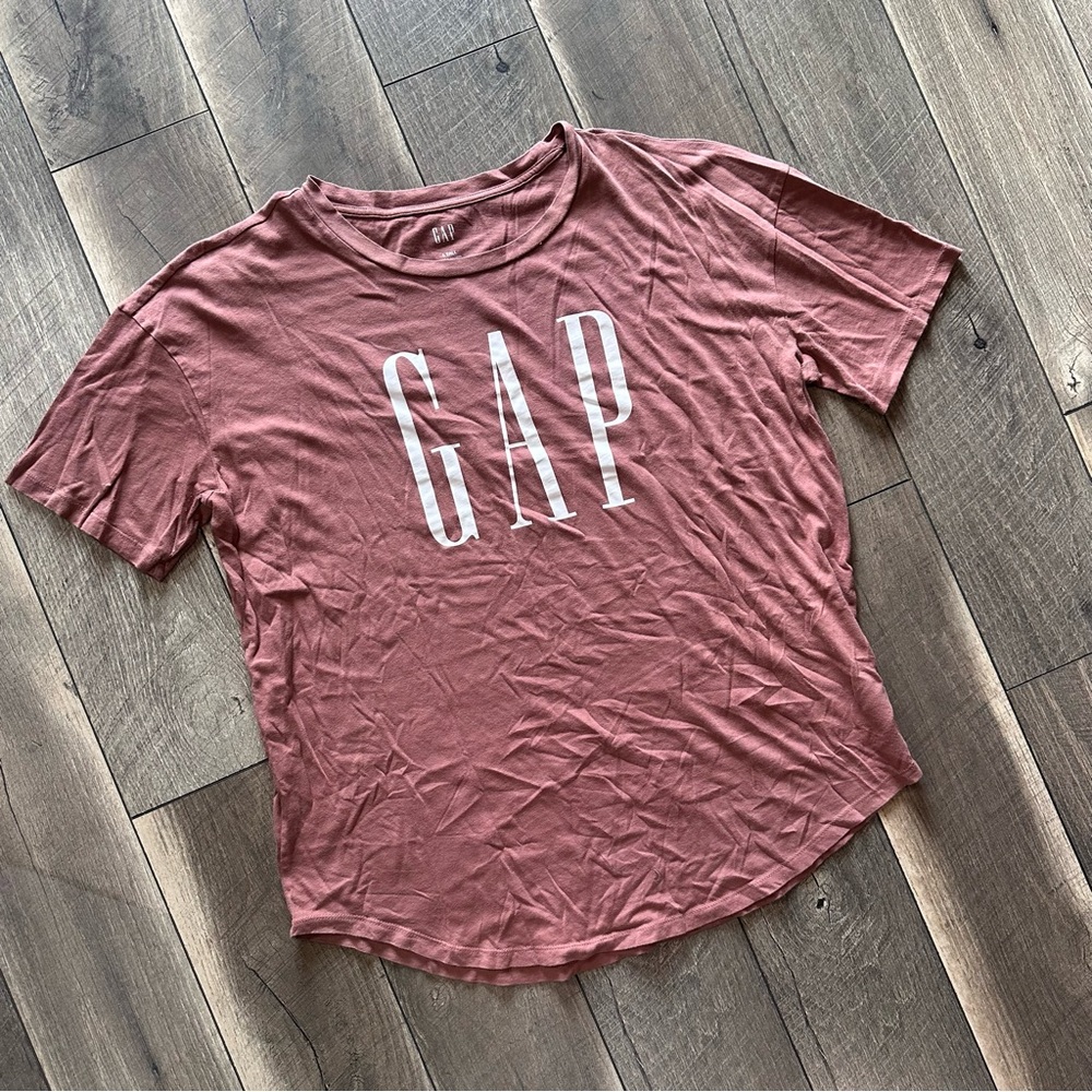 Gap Mauve Logo T-Shirt